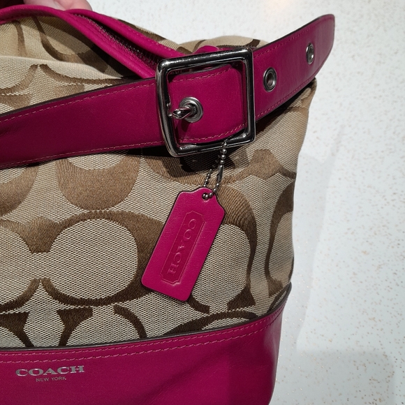 Coach Legacy Duffle Crossbody Bag Perfect condition. NWOT - Picture 10 of 10